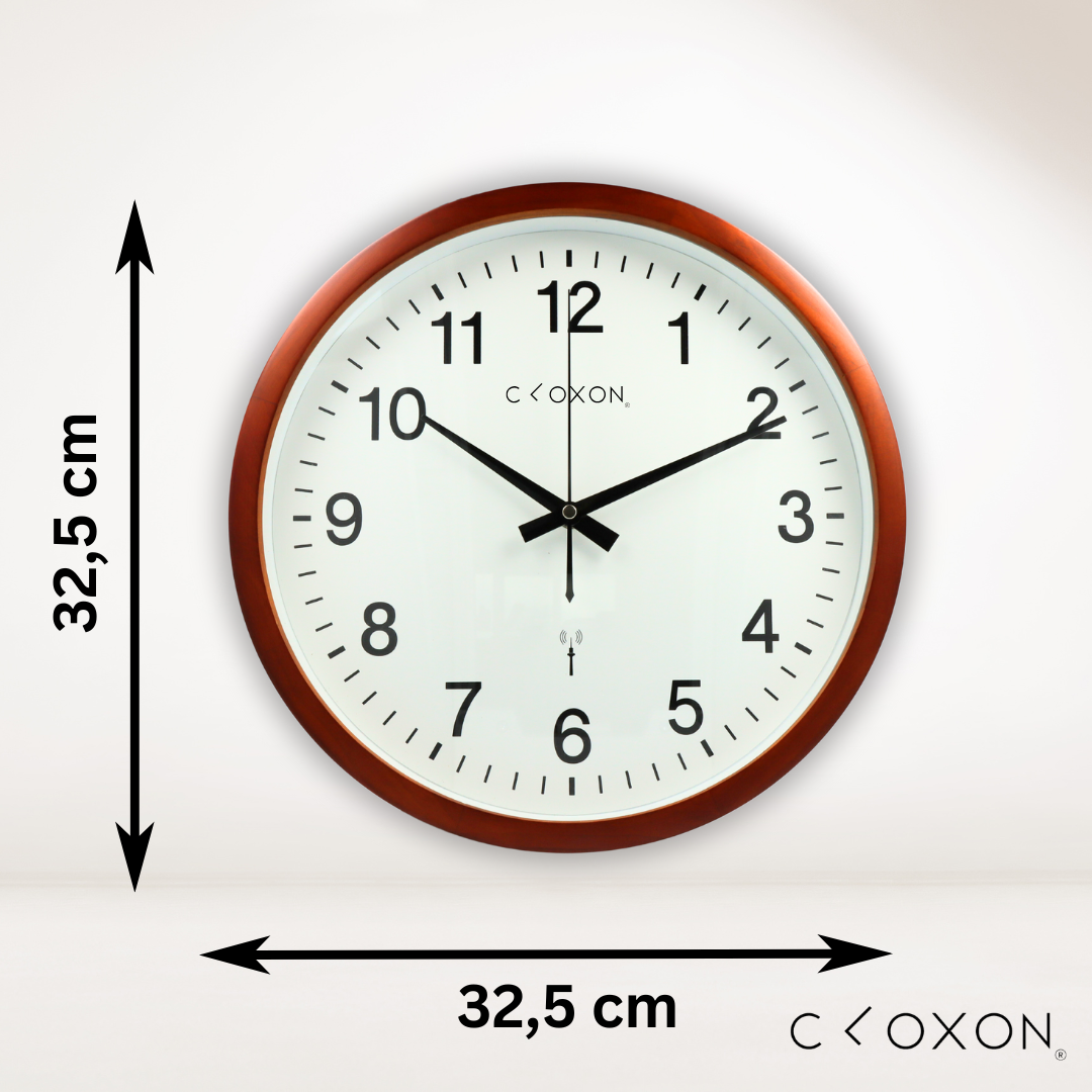 CLOXON Funkwanduhr 32,5 cm mit modernem Holzgehäuse